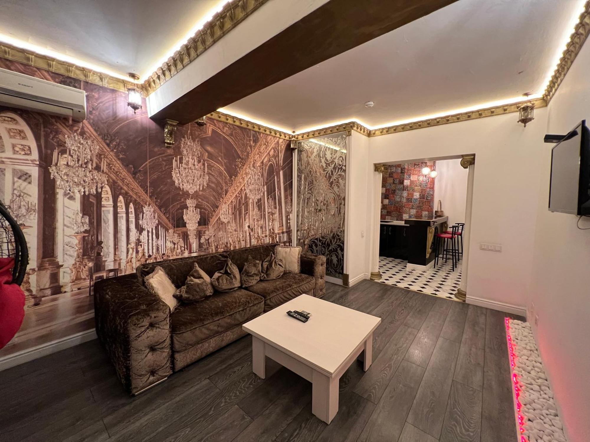 2 Bedrooms Heart Of City Center Κισινάου Εξωτερικό φωτογραφία