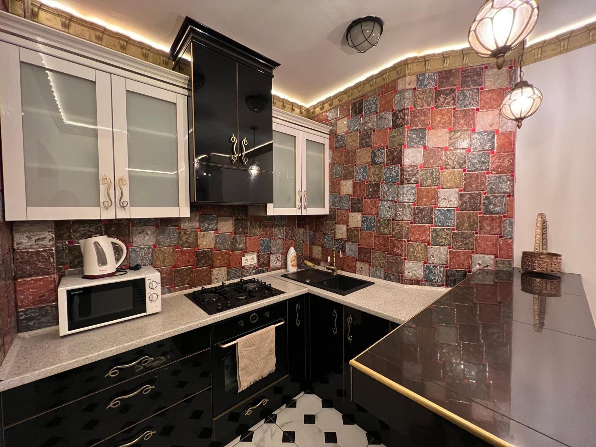 2 Bedrooms Heart Of City Center Κισινάου Εξωτερικό φωτογραφία